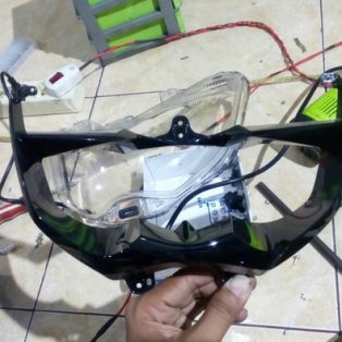 Kumis Modifikasi Headlamp Nmax